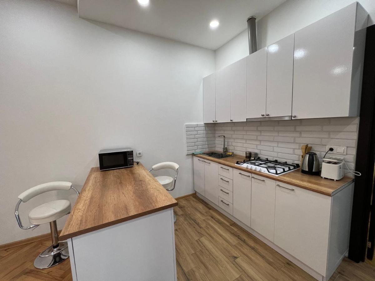 Cosy Apartment In Tbilisi Centre Экстерьер фото